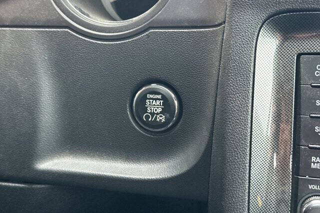 2010 Dodge Challenger SRT8