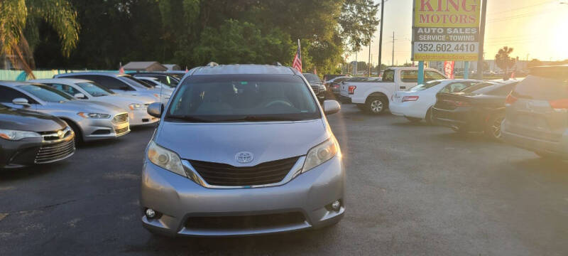 2012 Toyota Sienna LE