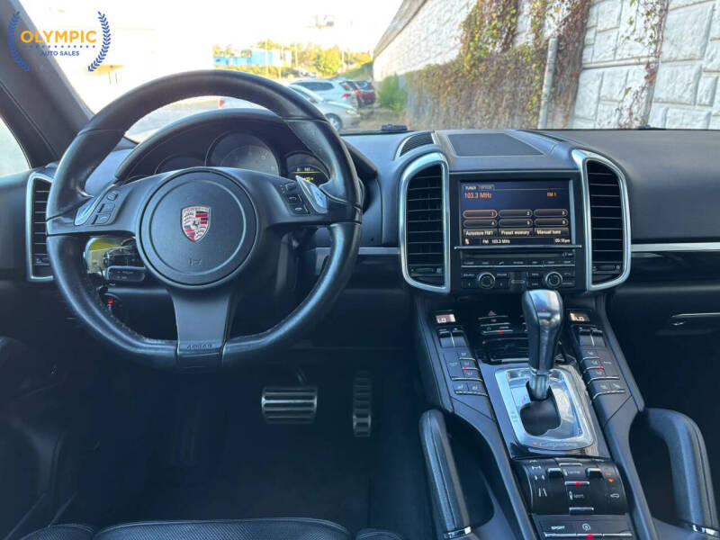2012 Porsche Cayenne S