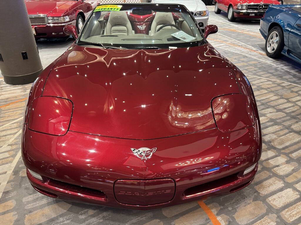 2003 Chevrolet Corvette 3