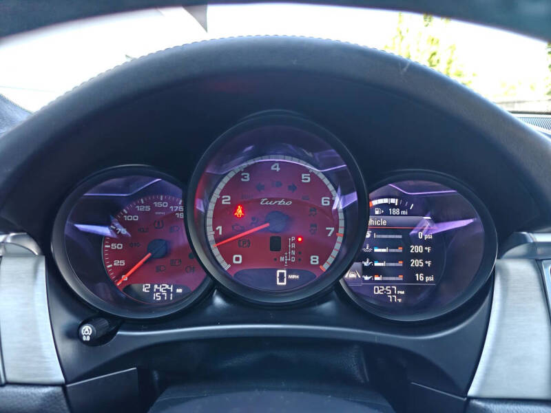 2016 Porsche Macan Turbo