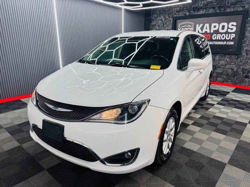 2020 Chrysler Pacifica Touring