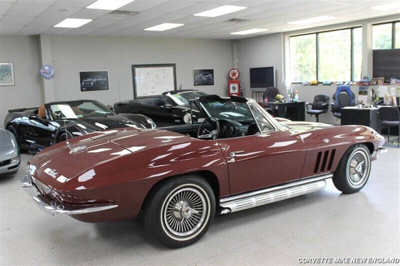 1965 Chevrolet Corvette 60