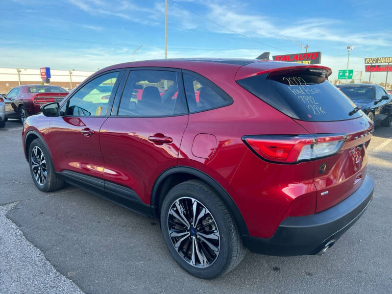 2022 Ford Escape SE