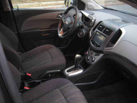 2015 Chevrolet Sonic LT Auto