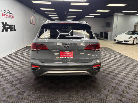 2022 Volkswagen Taos SE