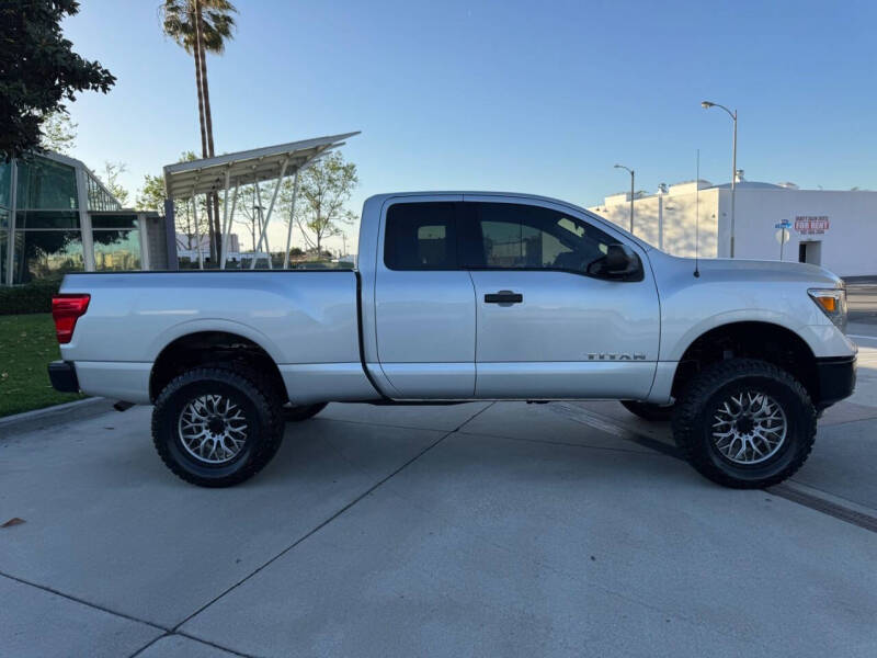 2017 Nissan Titan S