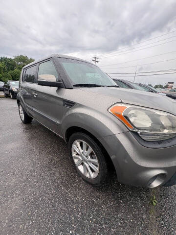 2012 Kia Soul +