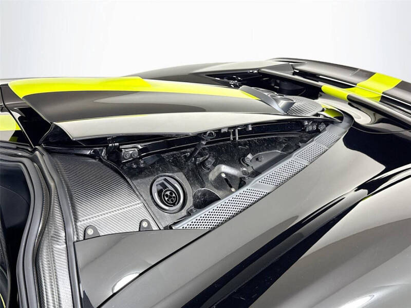2026 Aston Martin Valhalla