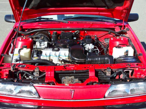 1990 Pontiac Sunbird LE