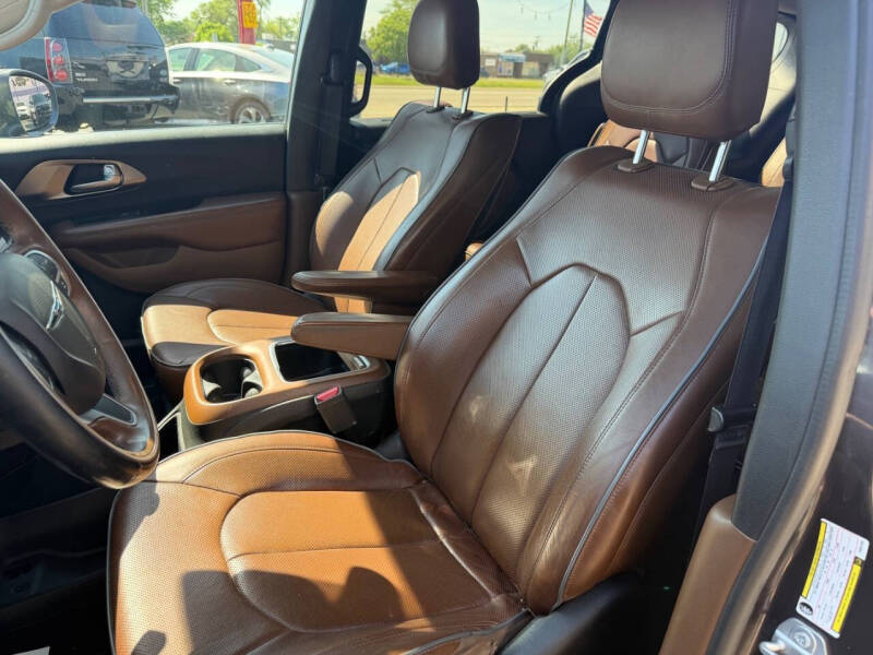 2017 Chrysler Pacifica Limited