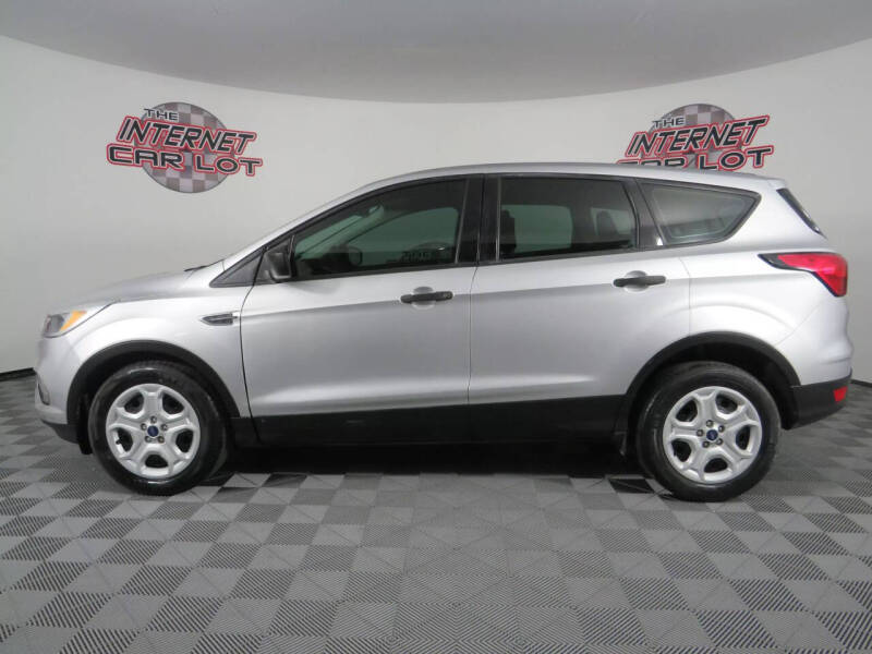 2019 Ford Escape S