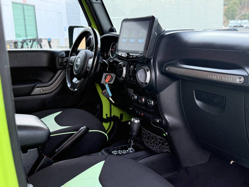 2013 Jeep Wrangler Unlimited Sport