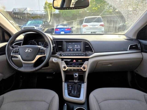 2018 Hyundai Elantra