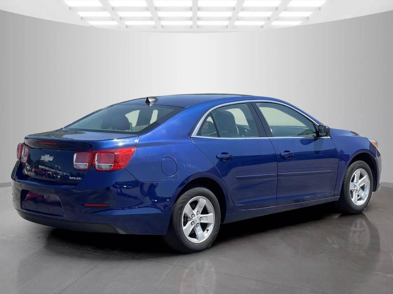 2013 Chevrolet Malibu for sale at Used Cars Toledo in Oregon, OH