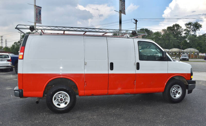 2019 GMC Savana 2500