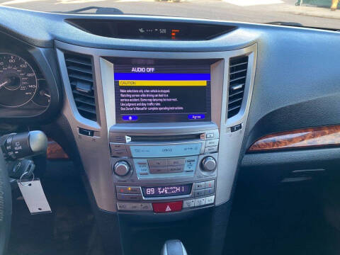 2012 Subaru Outback 2.5i Limited