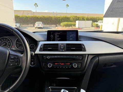 2013 BMW 3 Series 328i