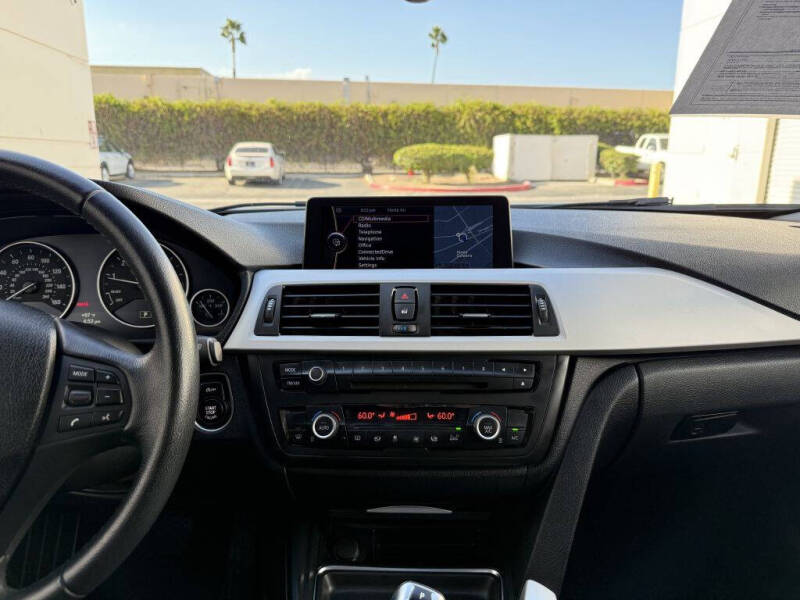 2013 BMW 3 Series 328i