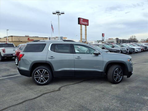 2023 GMC Acadia SLT