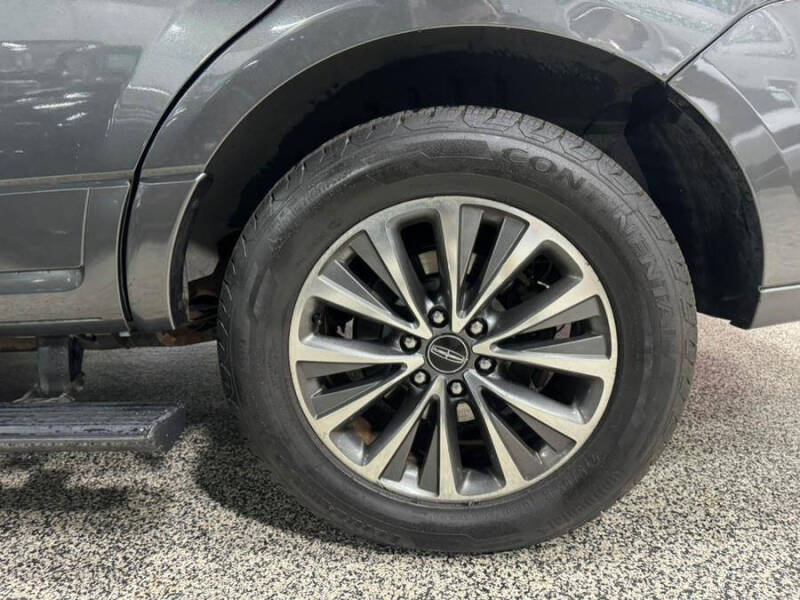 2016 Lincoln Navigator Select