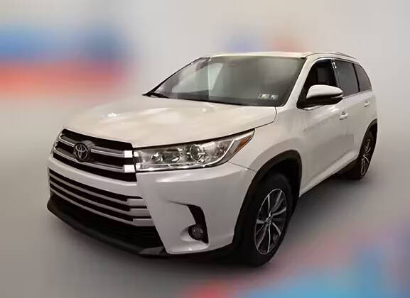 2019 Toyota Highlander XLE's photo