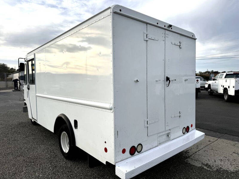 2017 Ford E-Series