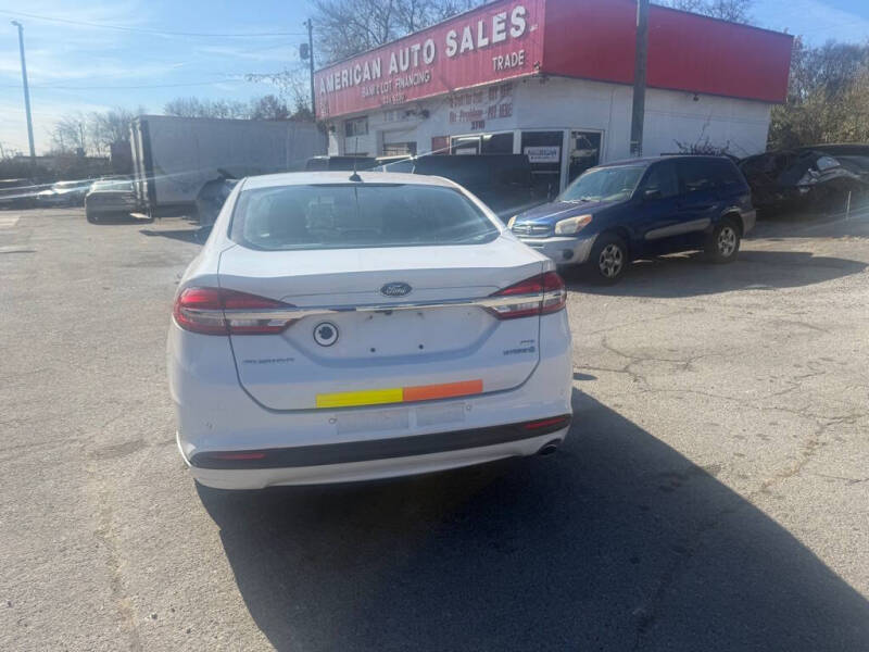 2017 Ford Fusion Hybrid SE