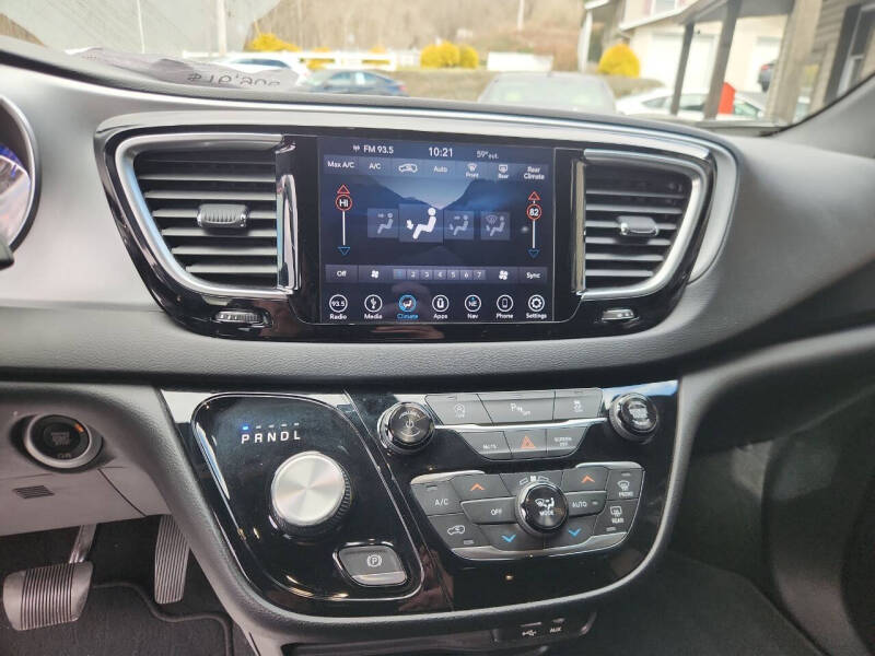 2018 Chrysler Pacifica Touring Plus