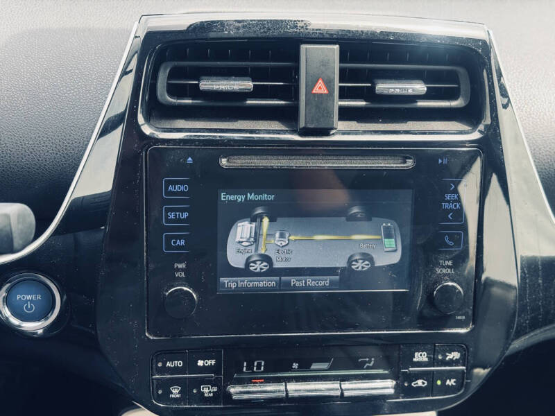 2017 Toyota Prius Two