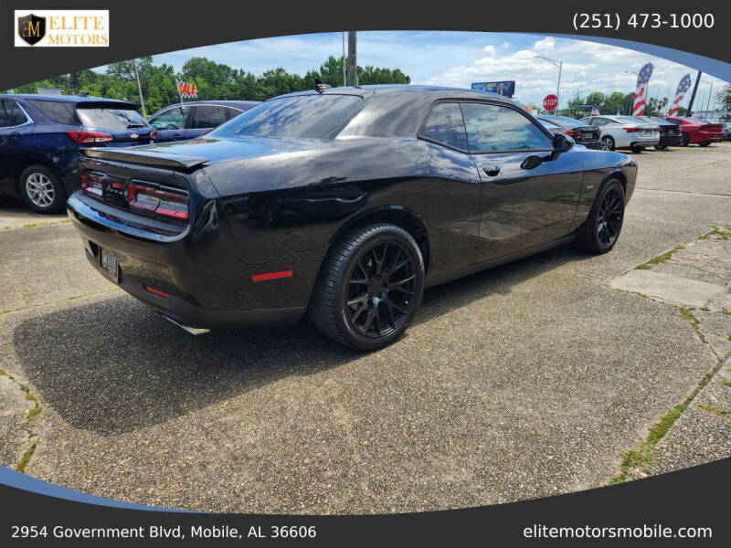 2015 Dodge Challenger