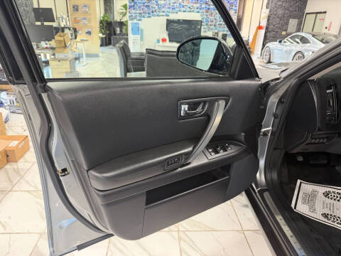 2006 Infiniti FX35