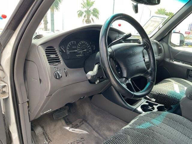 2000 Ford Explorer XLT