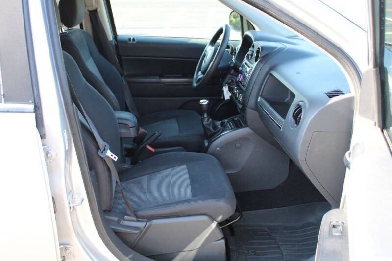 2011 Jeep Compass Sport