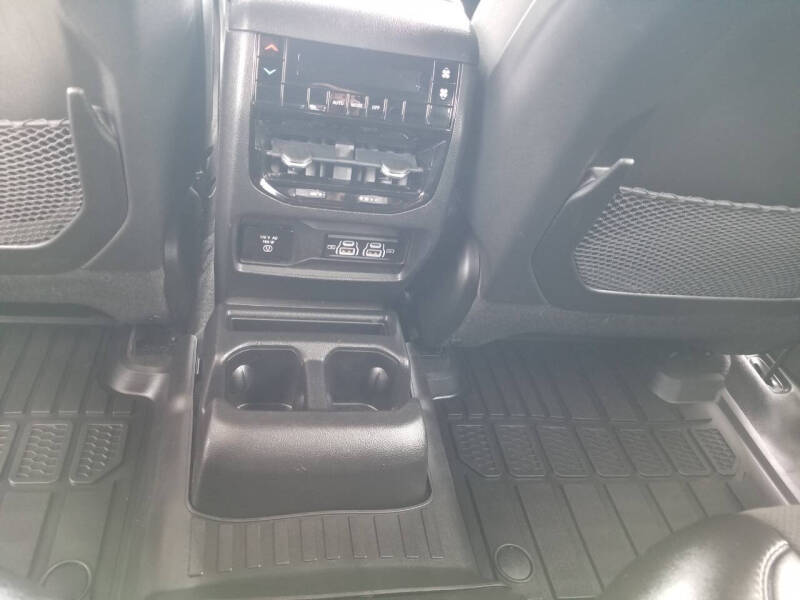 2022 Jeep Grand Cherokee L Altitude