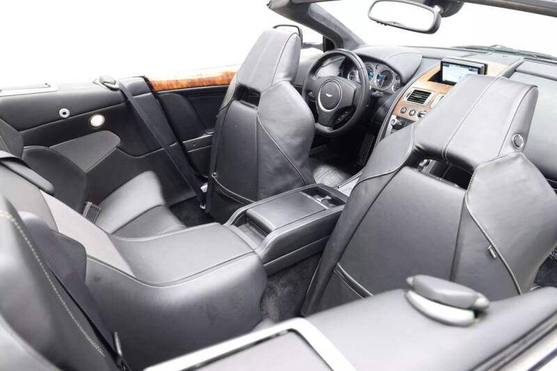 2009 Aston Martin DB9 Volante