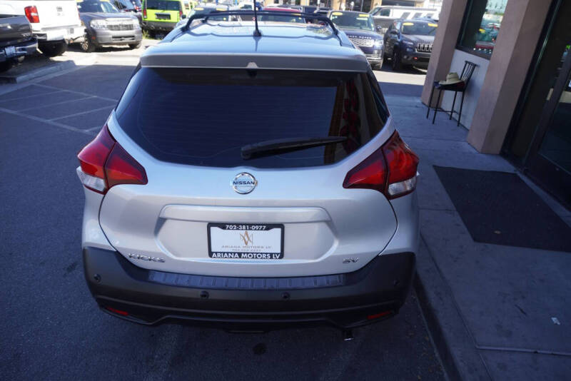 2020 Nissan Kicks SV