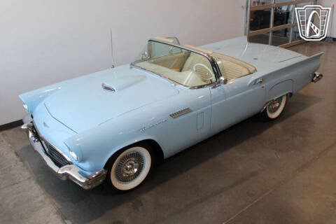 1957 Ford Thunderbird