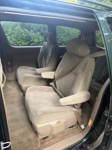 2000 Toyota Sienna LE
