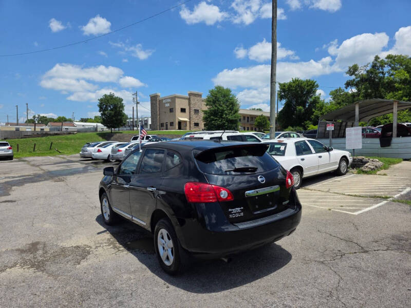 2013 Nissan Rogue S