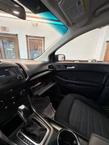 2018 Ford Edge SE