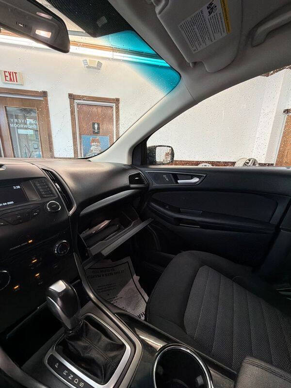 2018 Ford Edge SE