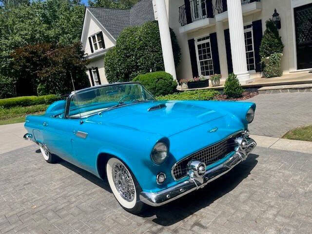 1956 Ford Thunderbird