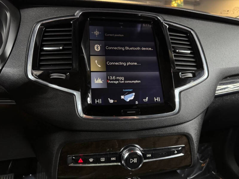 2018 Volvo XC90 T6 Momentum