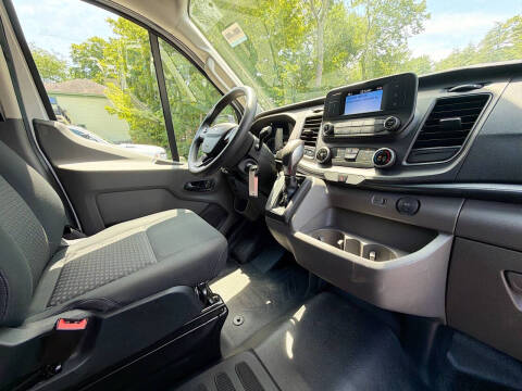 2025 Ford Transit