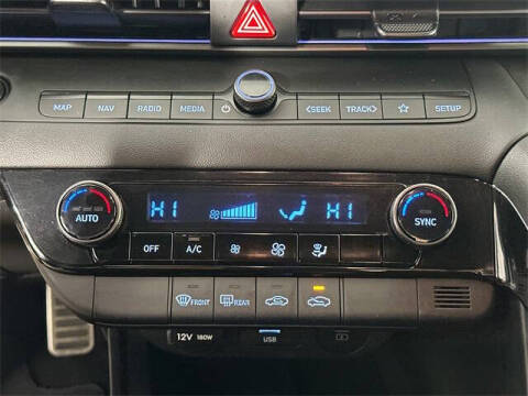 2025 Hyundai Elantra Hybrid SEL Sport