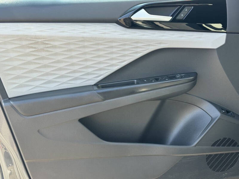 2022 Volkswagen Taos S 4Motion