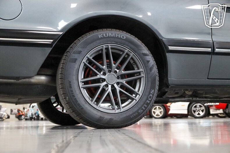 1987 Ford Thunderbird