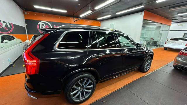 2019 Volvo XC90 T6 Momentum