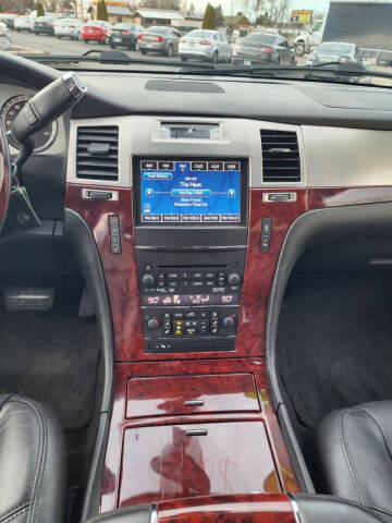 2013 Cadillac Escalade Luxury